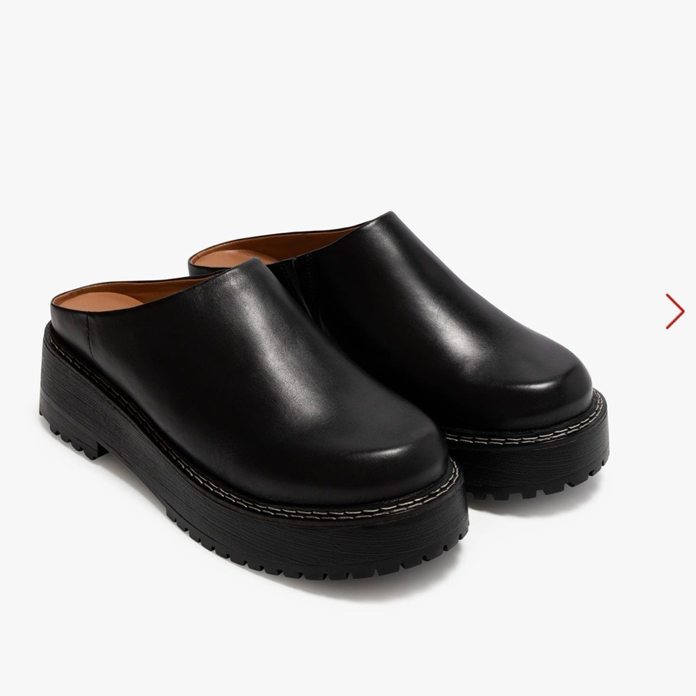 Matisse Black Chunky Sole Lena Slides 9.5/10